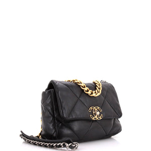 19 Flap Bag Quilted Leather Medium