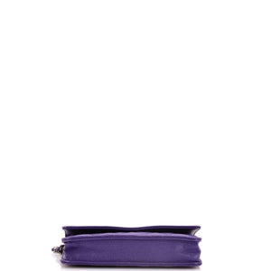 Wallet on Chain Quilted Caviar