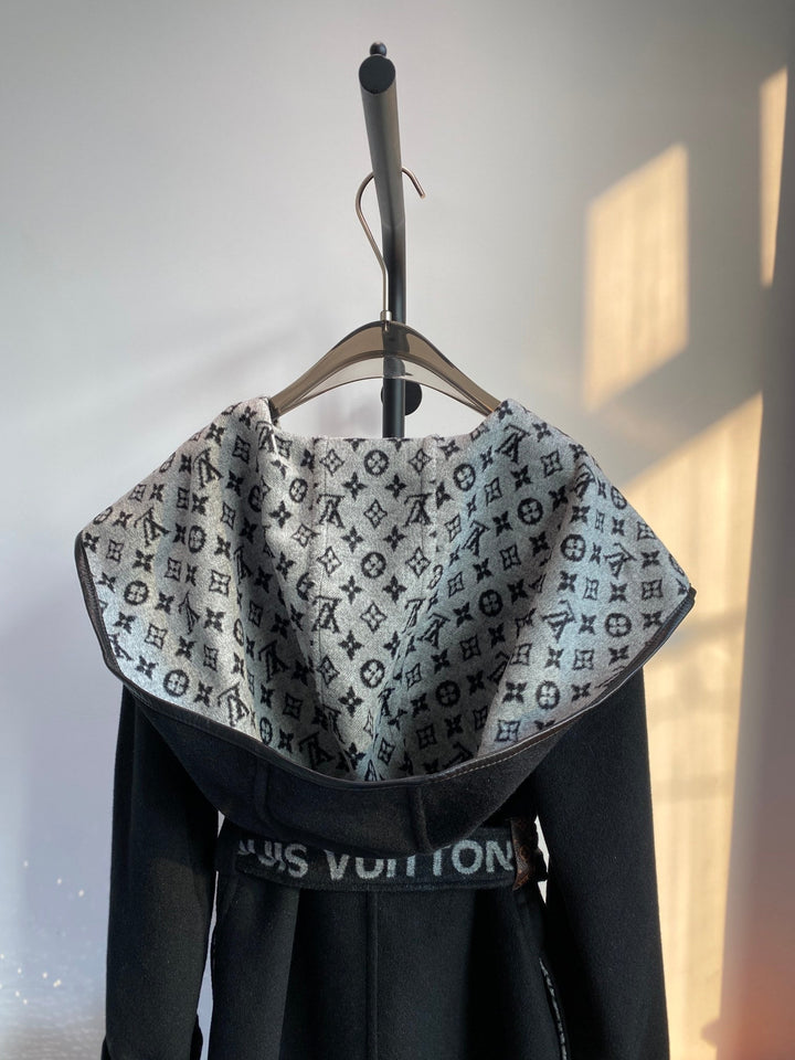 Luxury Louis Vuitton  Wrap Coat 043