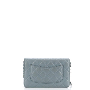 Wallet on Chain Quilted Caviar