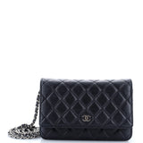 Wallet on Chain Quilted Caviar