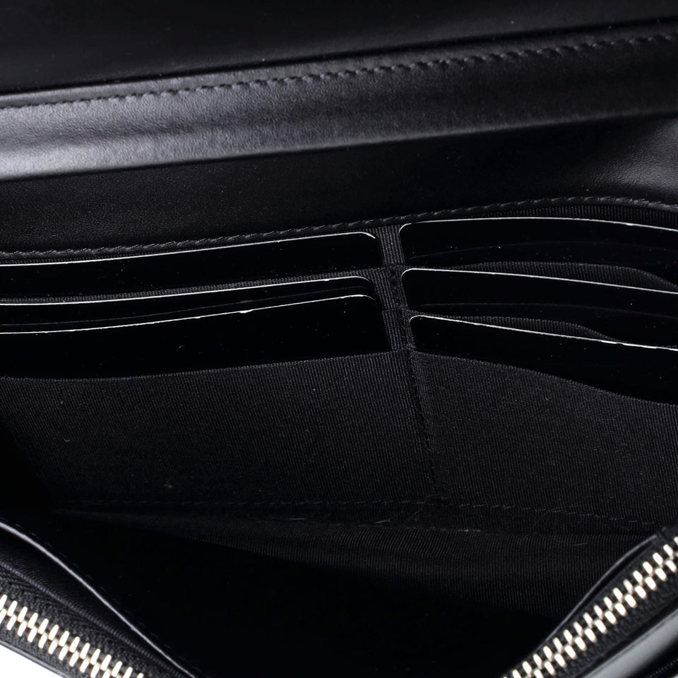 Golden Class Wallet on Chain Quilted Patent East West