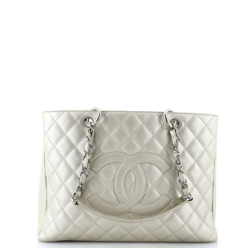 Grand Shopping Tote Quilted Caviar