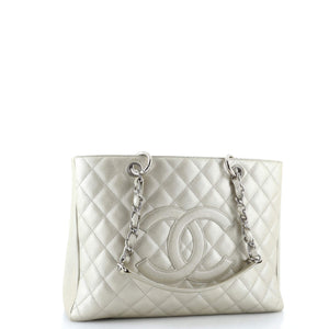 Grand Shopping Tote Quilted Caviar