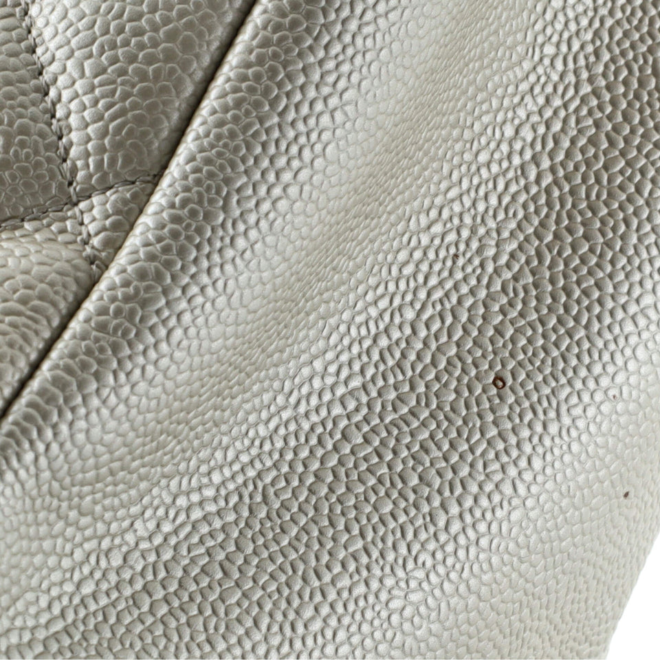 Grand Shopping Tote Quilted Caviar