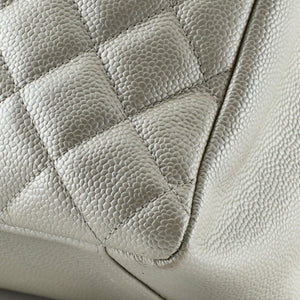 Grand Shopping Tote Quilted Caviar