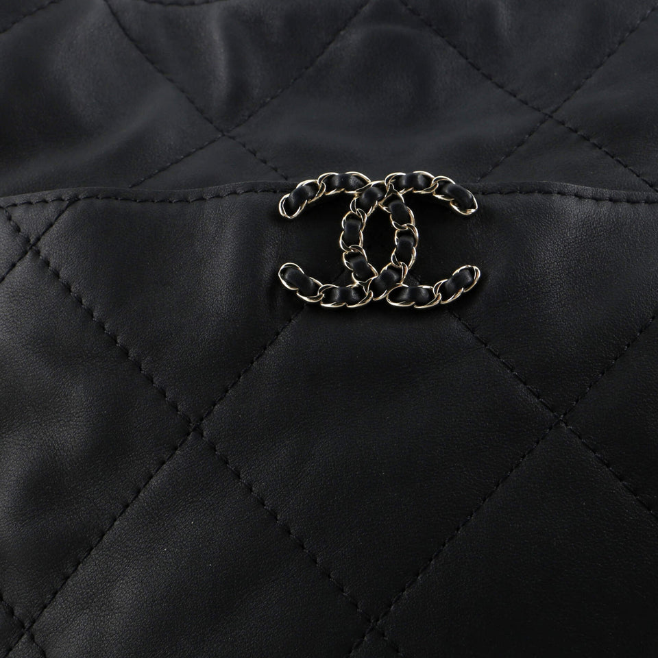 Flat Shopping Bag Quilted Calfskin Medium