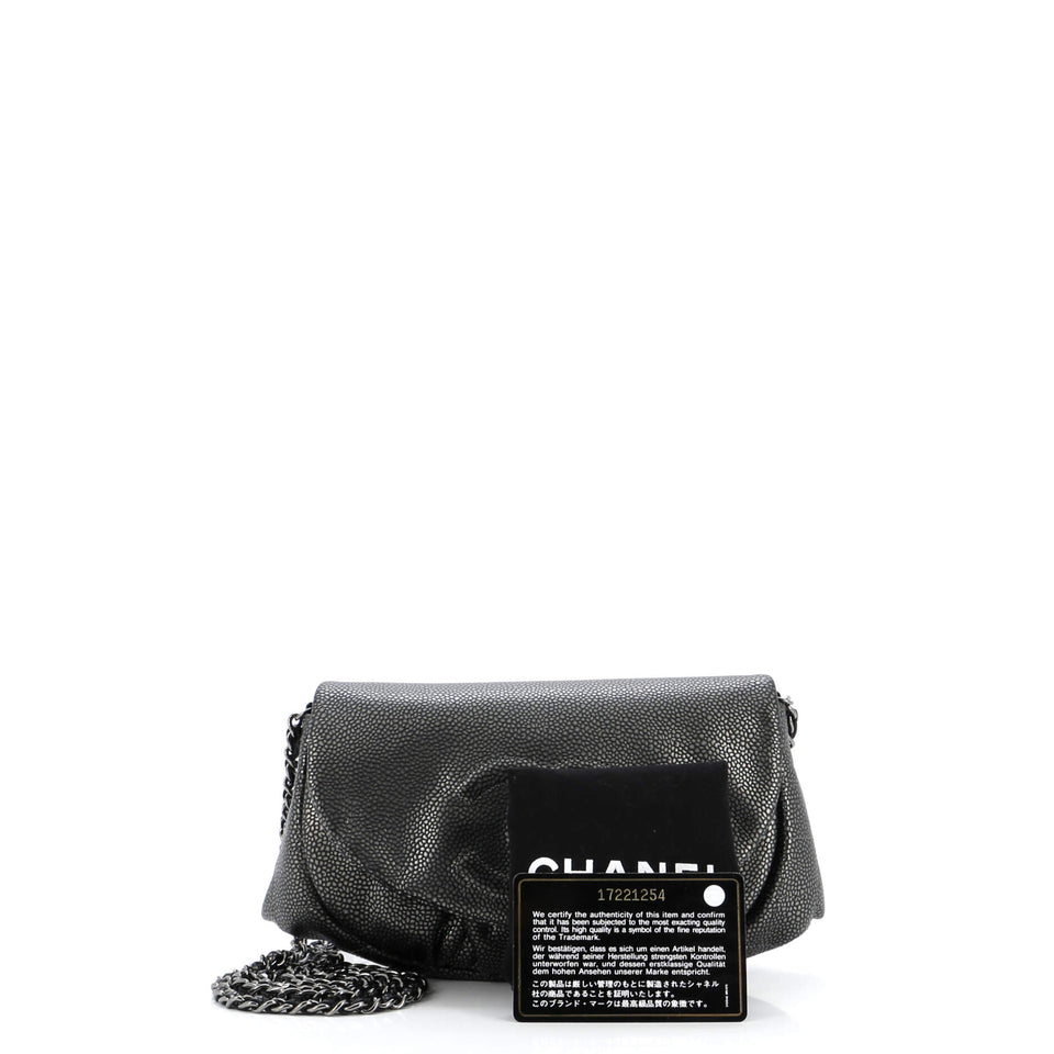 Half Moon Wallet on Chain Caviar