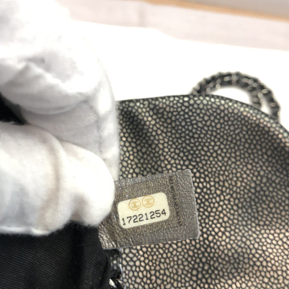 Half Moon Wallet on Chain Caviar