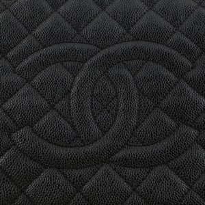 Grand Shopping Tote Quilted Caviar XL