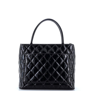 Medallion Tote Quilted Patent