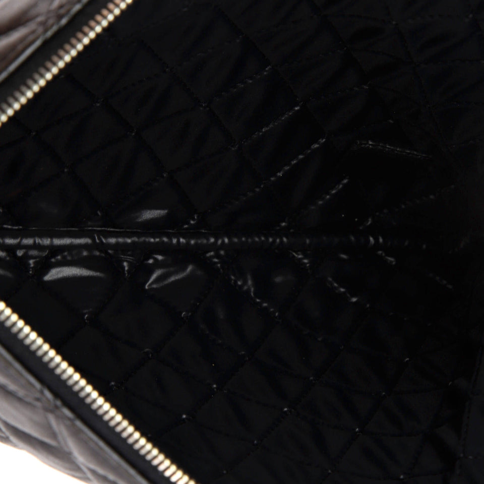 Double Stitch O Case Clutch Lambskin Medium