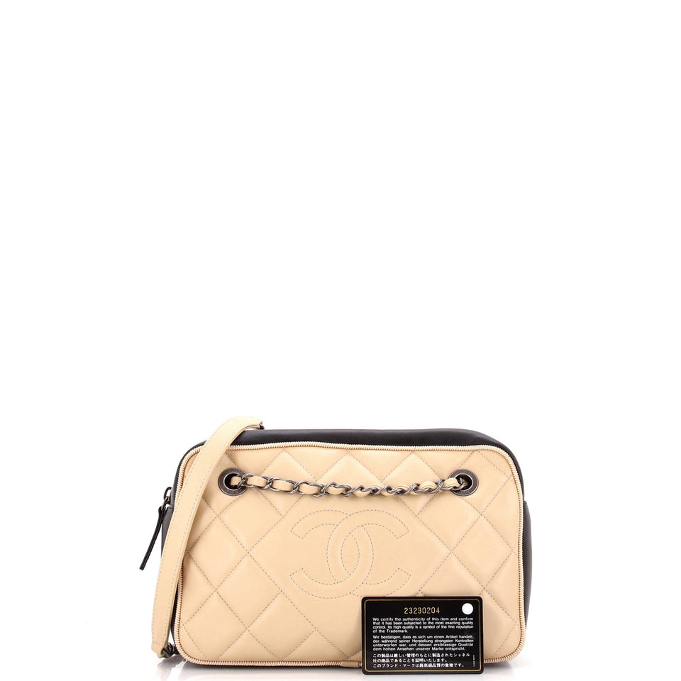 Diamond CC Camera Case Bag Quilted Lambskin Medium