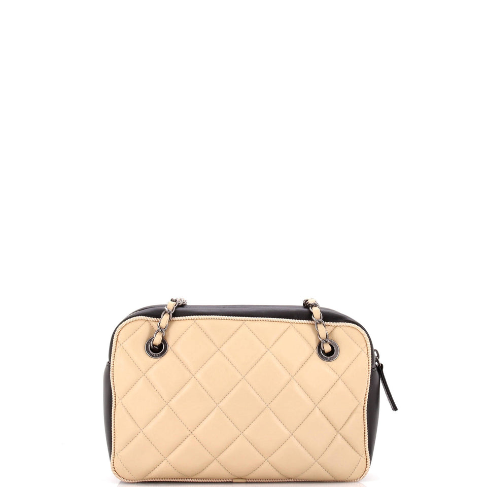 Diamond CC Camera Case Bag Quilted Lambskin Medium