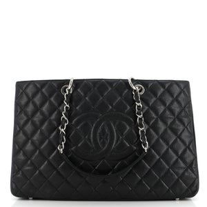 Grand Shopping Tote Quilted Caviar XL