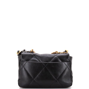 19 Flap Bag Quilted Leather Medium