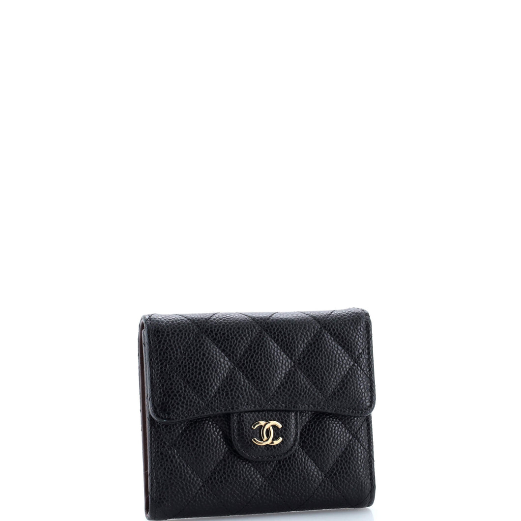 CC Compact Classic Flap Wallet Quilted Caviar
