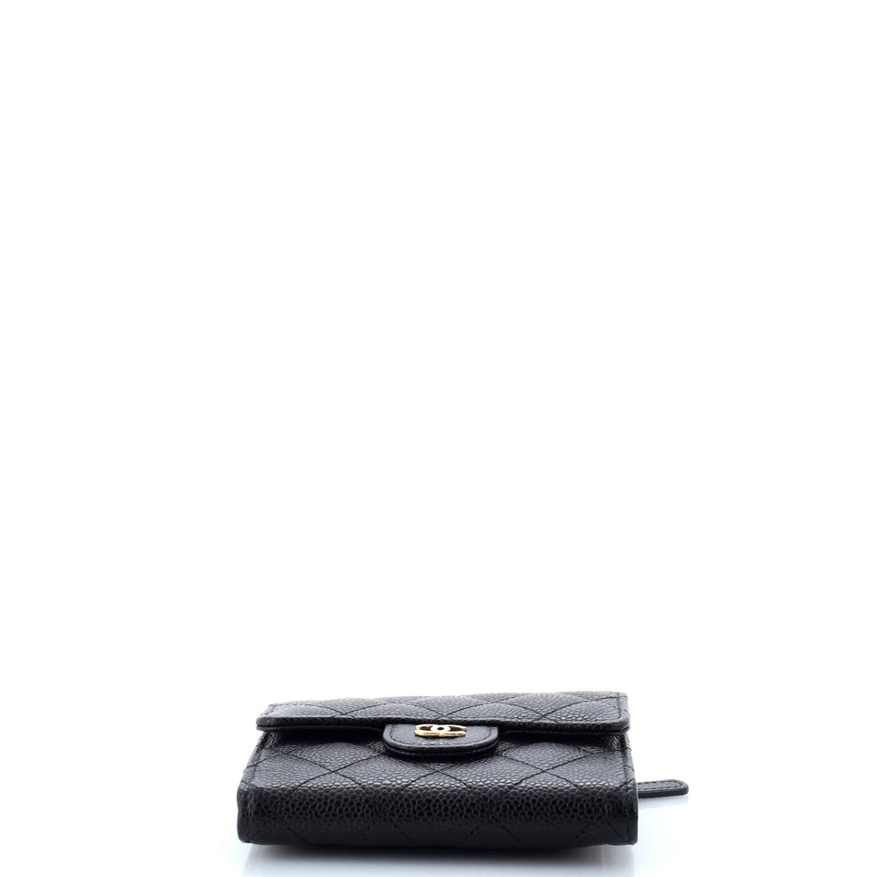CC Compact Classic Flap Wallet Quilted Caviar