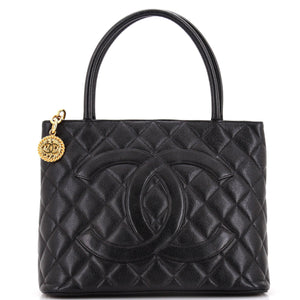 Medallion Tote Quilted Caviar
