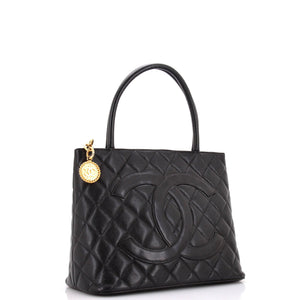 Medallion Tote Quilted Caviar