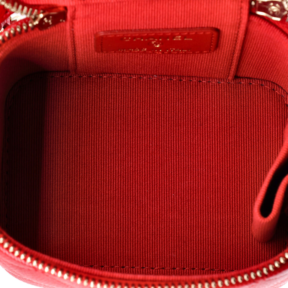 Classic Vanity Case with Chain Quilted Caviar Mini