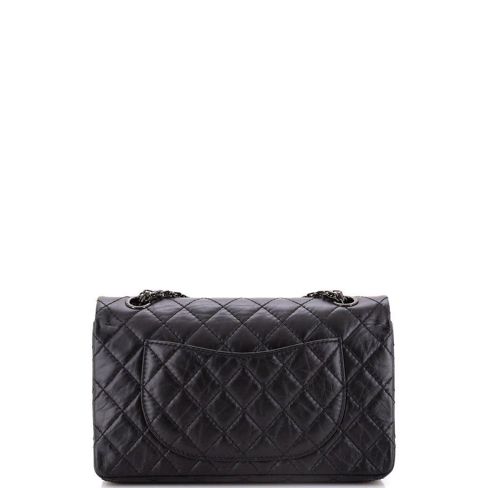 So Black Reissue 2.55 Flap Bag Quilted Aged Calfskin 225