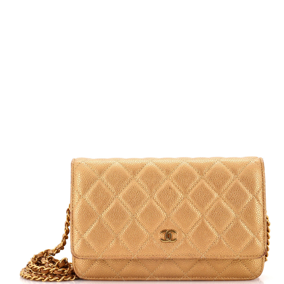 Wallet on Chain Quilted Caviar