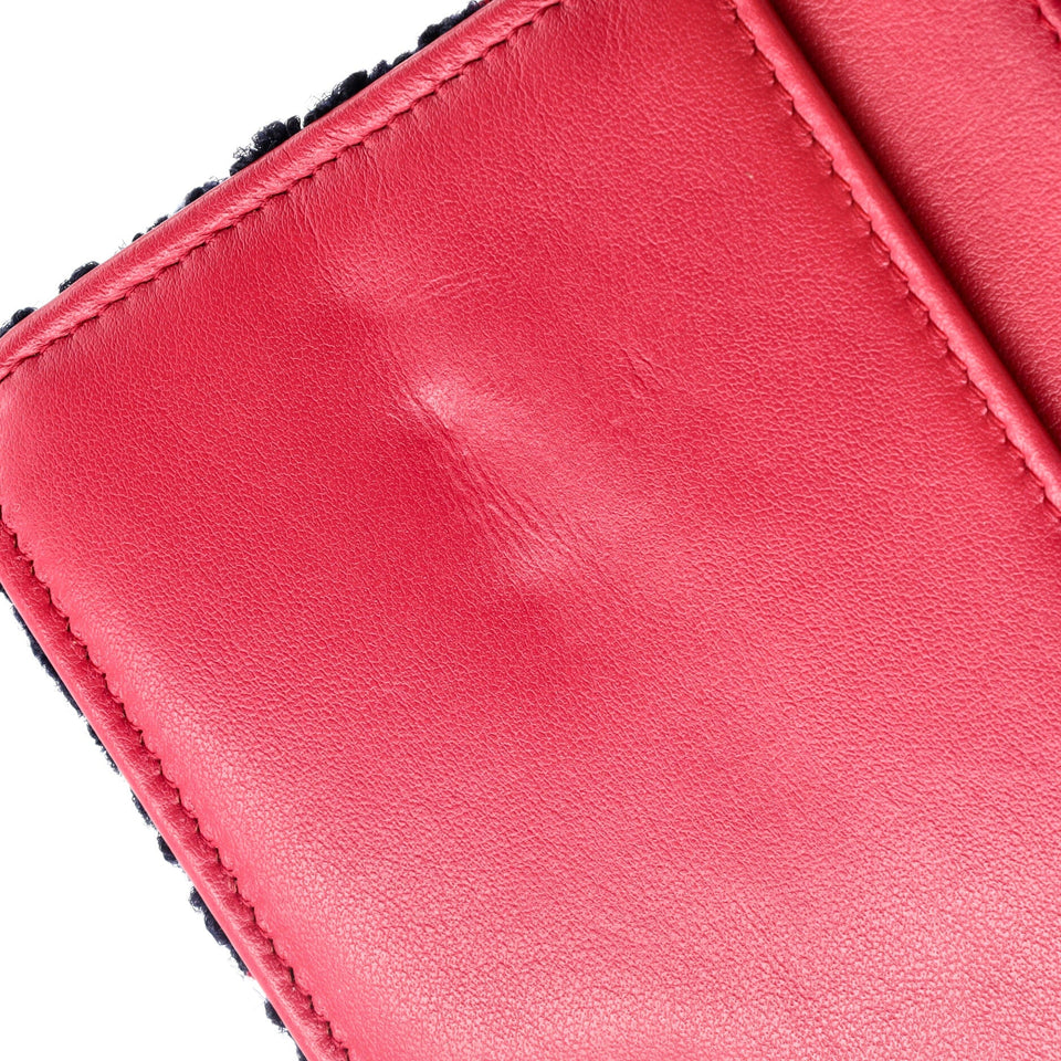 Chain Signe Wallet on Chain Quilted Tweed