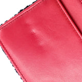 Chain Signe Wallet on Chain Quilted Tweed