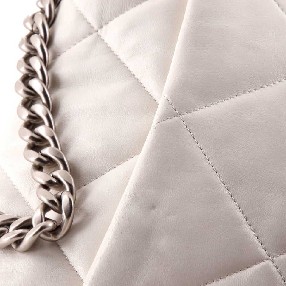 19 Flap Bag Quilted Leather Medium