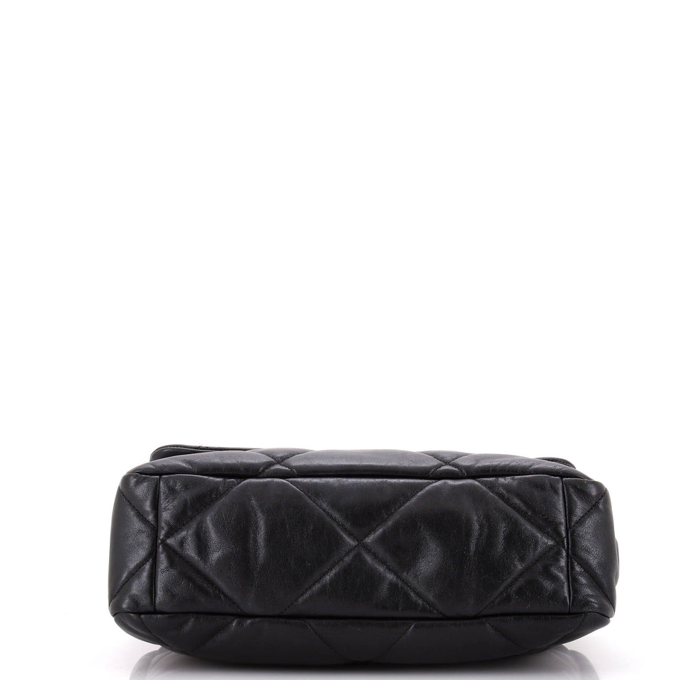 19 Flap Bag Quilted Leather Large