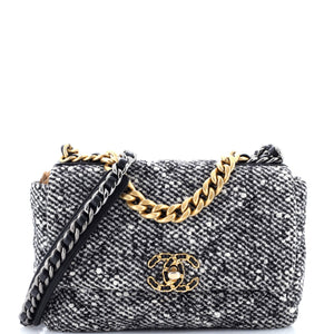 19 Flap Bag Quilted Wool Medium