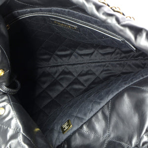 22 Chain Hobo Quilted Calfskin Small