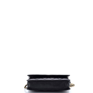 Wallet on Chain Quilted Caviar