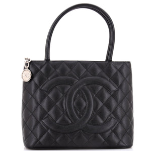 Medallion Tote Quilted Caviar