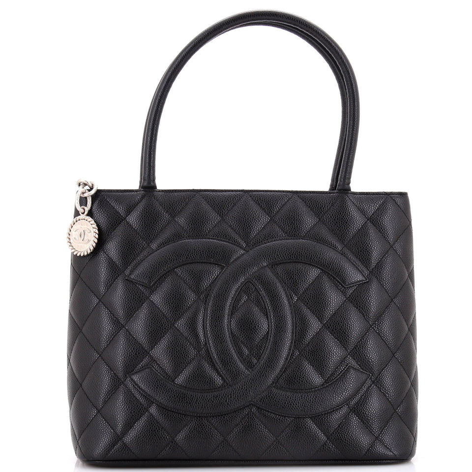 Medallion Tote Quilted Caviar
