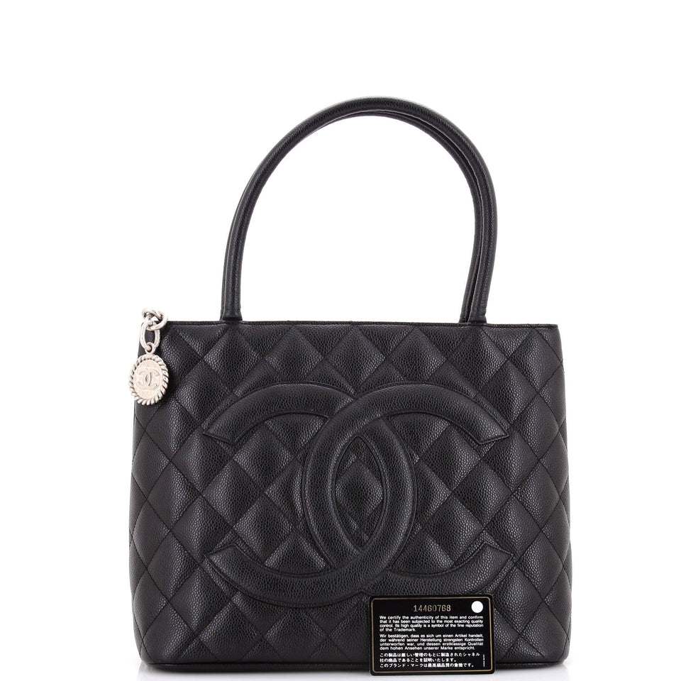 Medallion Tote Quilted Caviar