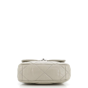 19 Flap Bag Quilted Leather Medium