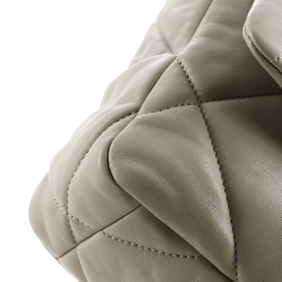 19 Flap Bag Quilted Leather Medium