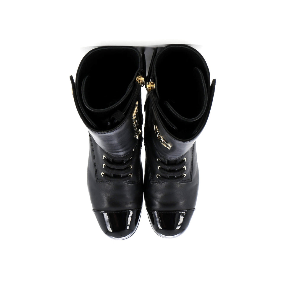 Women's Logo Button Snap Cap Toe Boots Leather with Patent