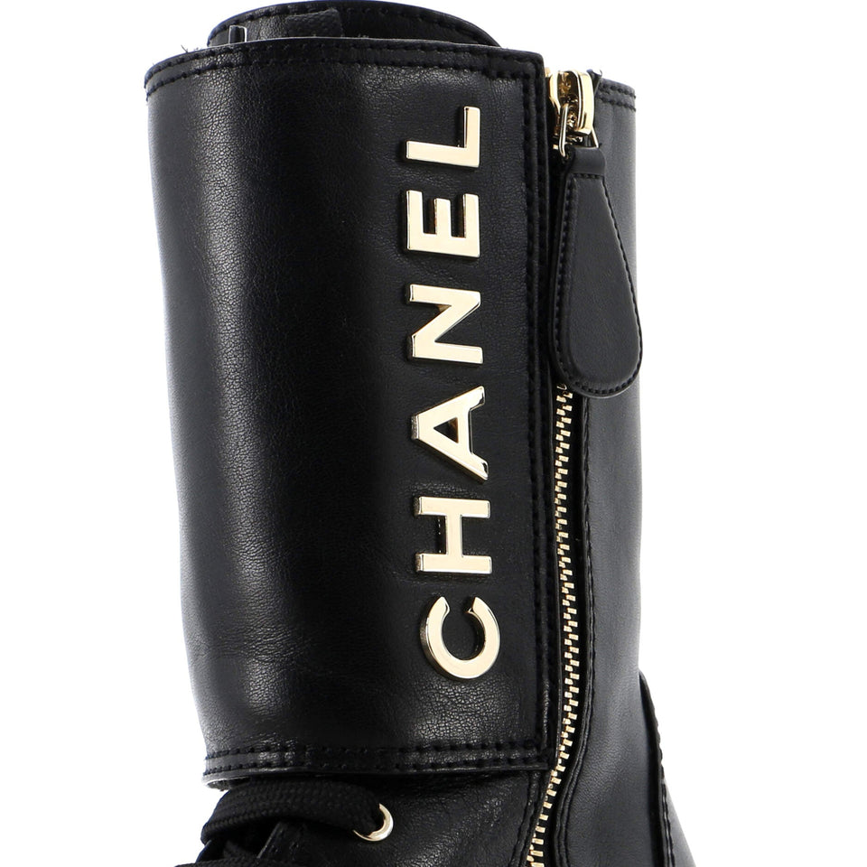 Women's Logo Button Snap Cap Toe Boots Leather with Patent