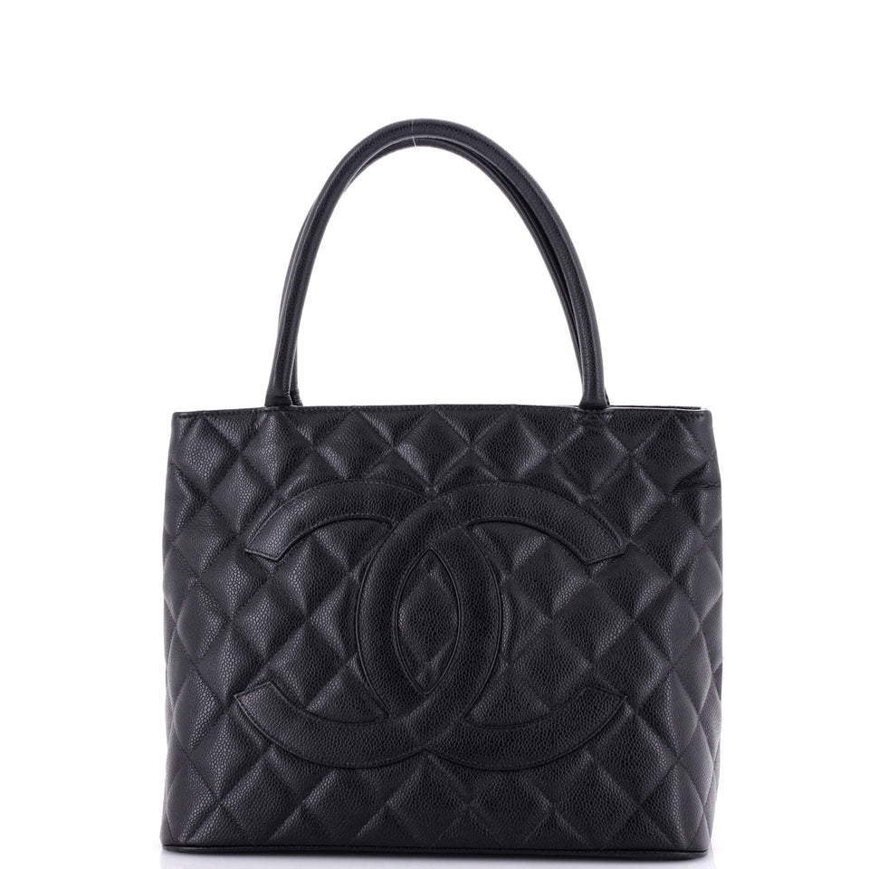 Medallion Tote Quilted Caviar