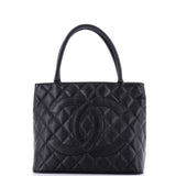 Medallion Tote Quilted Caviar