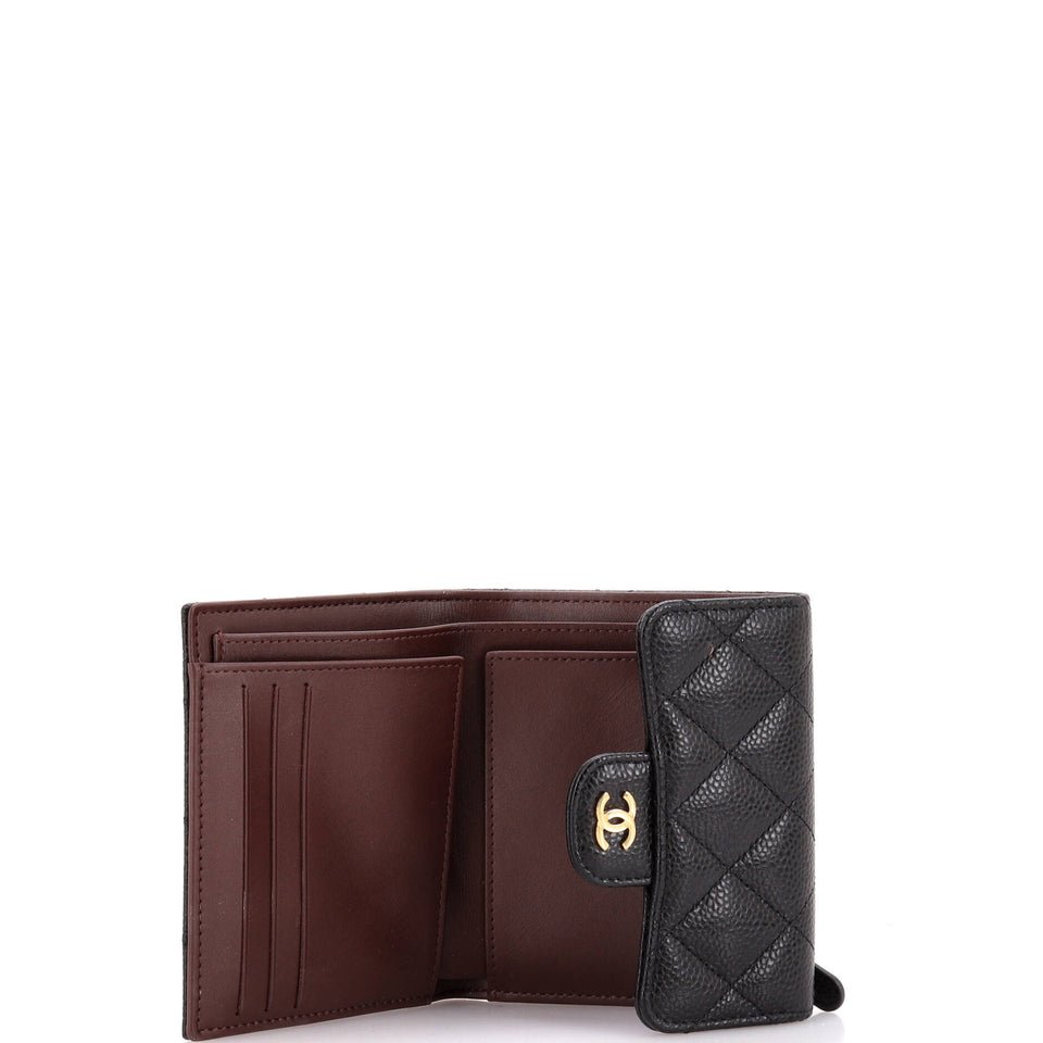 CC Compact Classic Flap Wallet Quilted Caviar
