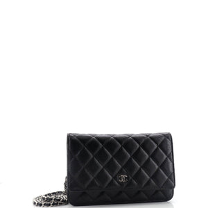 Wallet on Chain Quilted Caviar