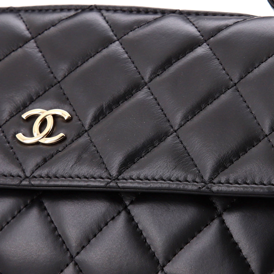 Kisslock Flap Phone Holder with Chain Quilted Shiny Calfskin