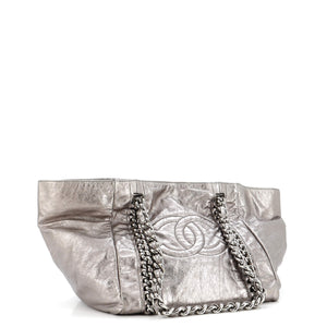 Modern Chain Tote Metallic Calfskin Medium