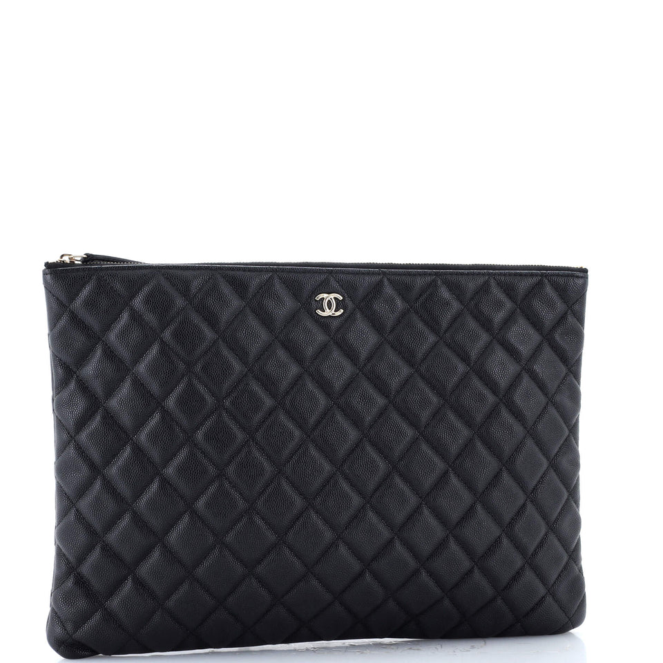 O Case Clutch Quilted Caviar Large