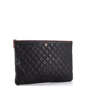 O Case Clutch Quilted Caviar Large