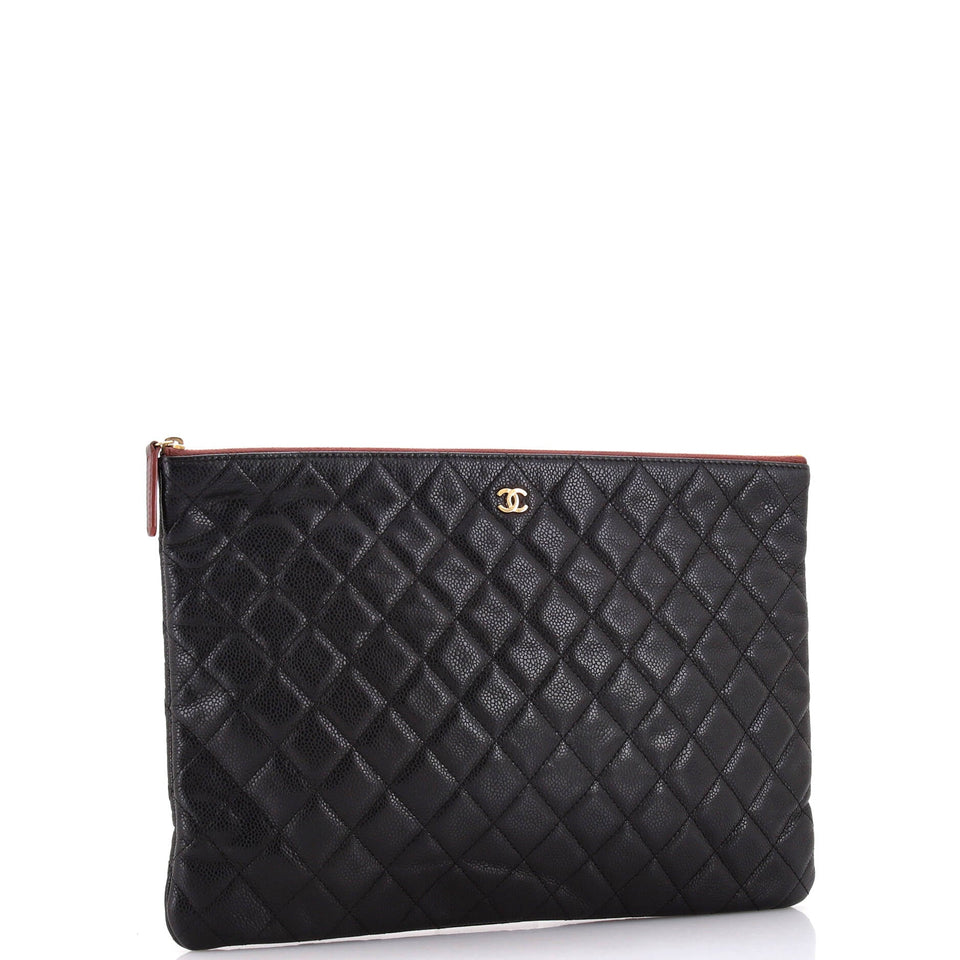 O Case Clutch Quilted Caviar Large